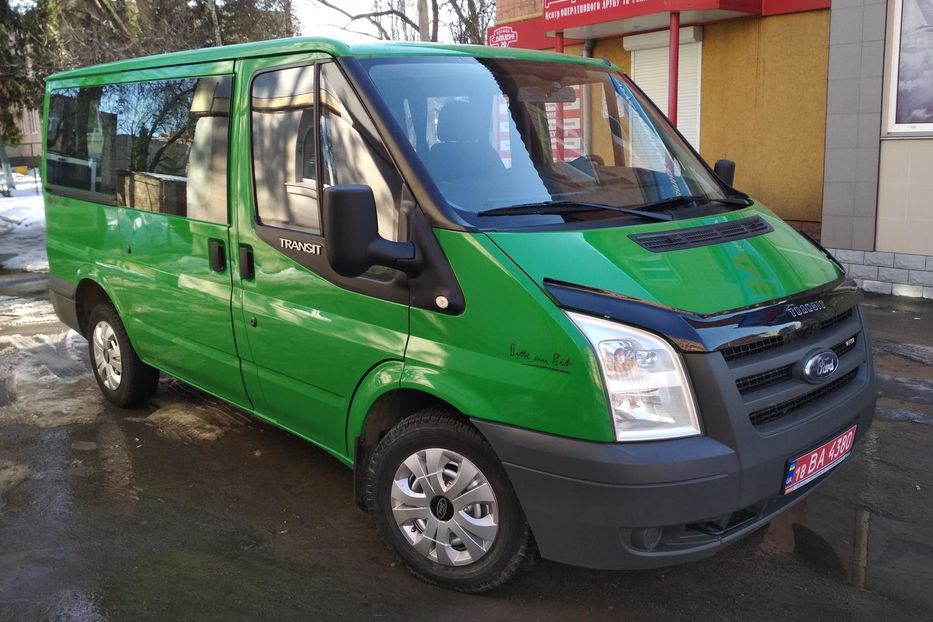 Продам Ford Transit пасс. пассажир-9мест 2008 года в Ровно