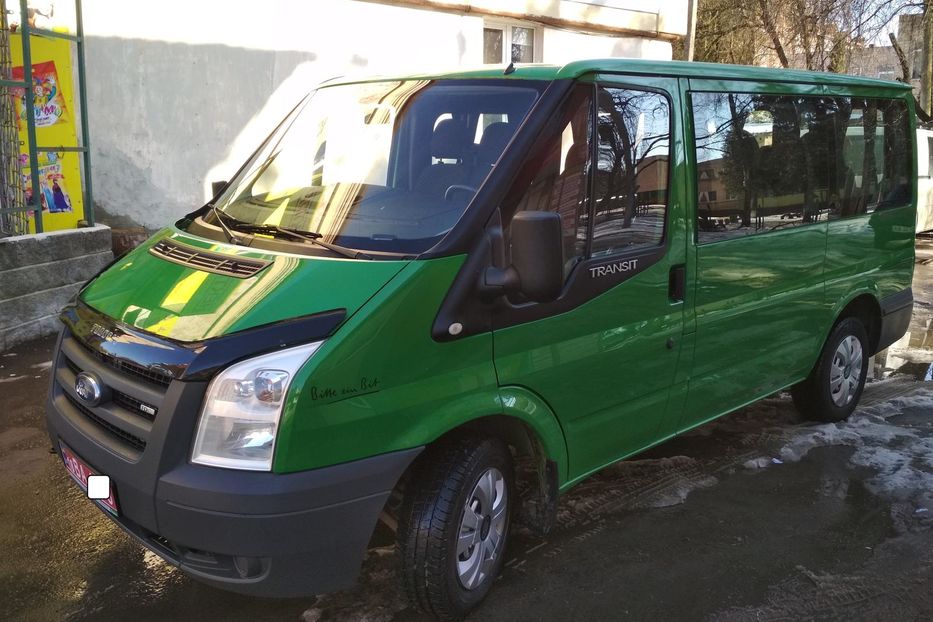 Продам Ford Transit пасс. пассажир-9мест 2008 года в Ровно