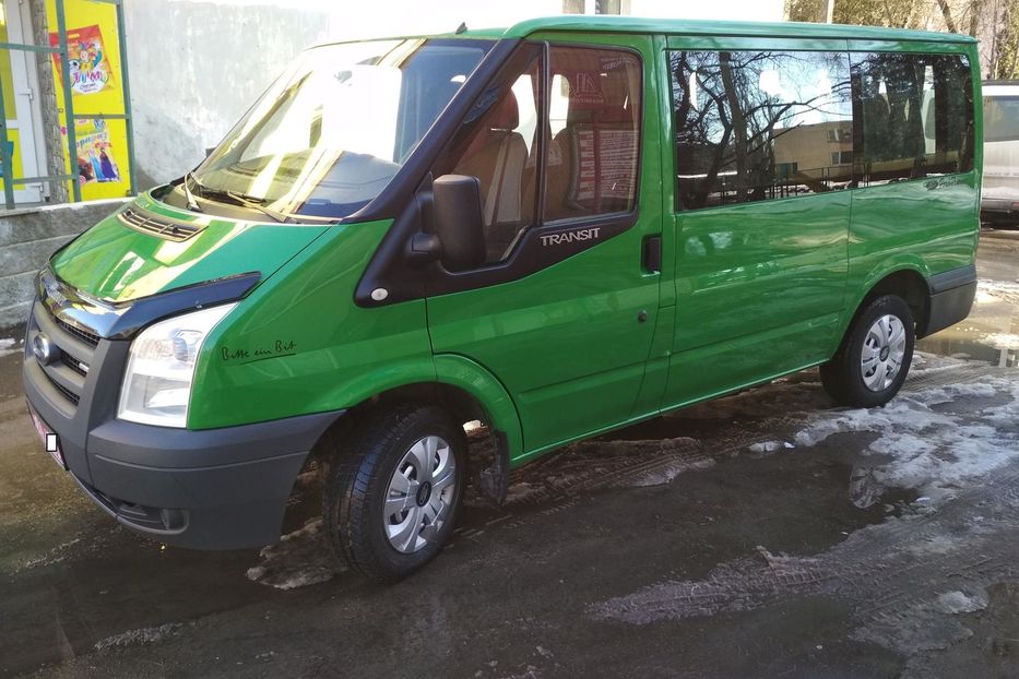 Продам Ford Transit пасс. пассажир-9мест 2008 года в Ровно