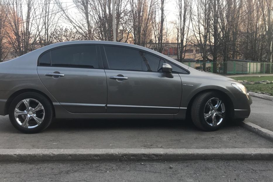 Продам Honda Civic 2008 года в г. Кривой Рог, Днепропетровская область