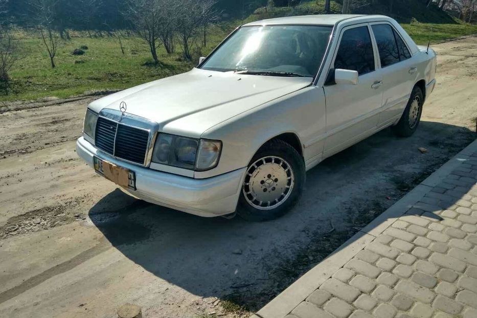 Продам Mercedes-Benz E-Class 1987 года в Львове