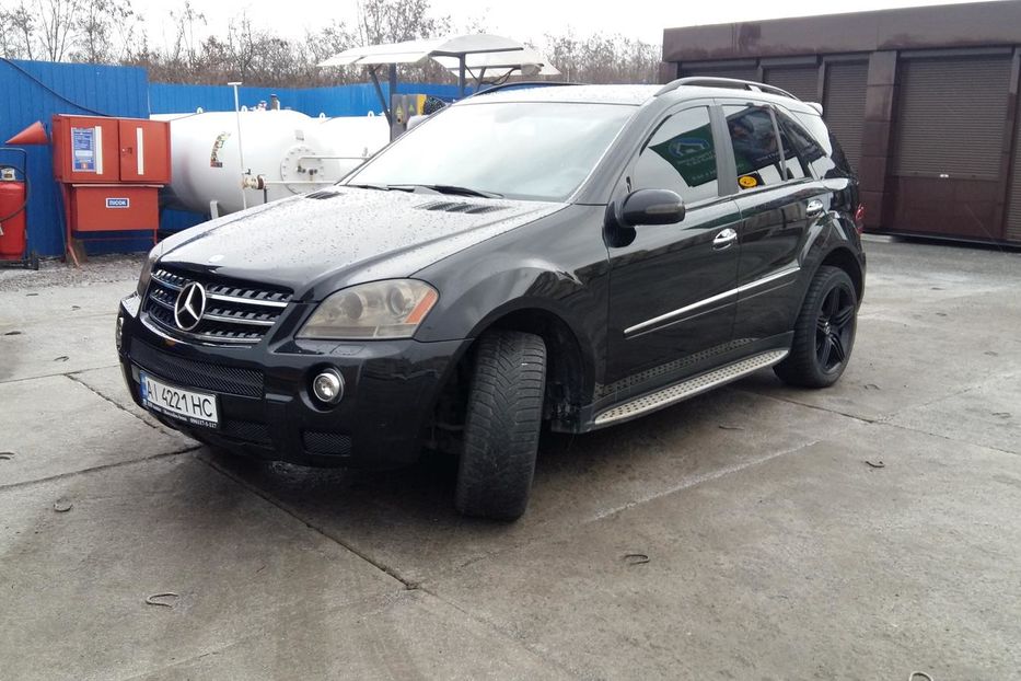 Продам Mercedes-Benz ML 55 AMG 2008 года в Киеве