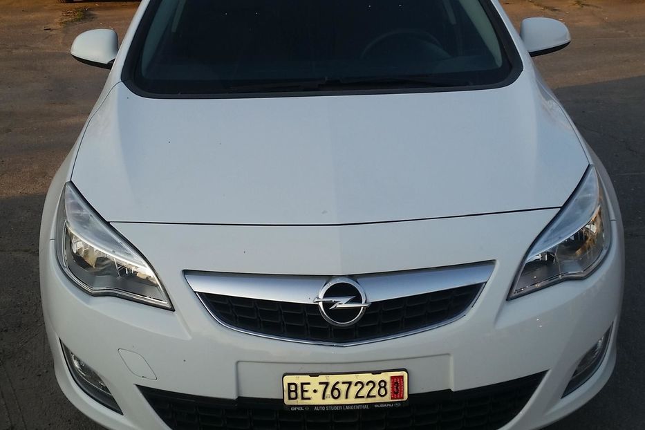 Продам Opel Astra J Sport tourer 2012 года в Херсоне