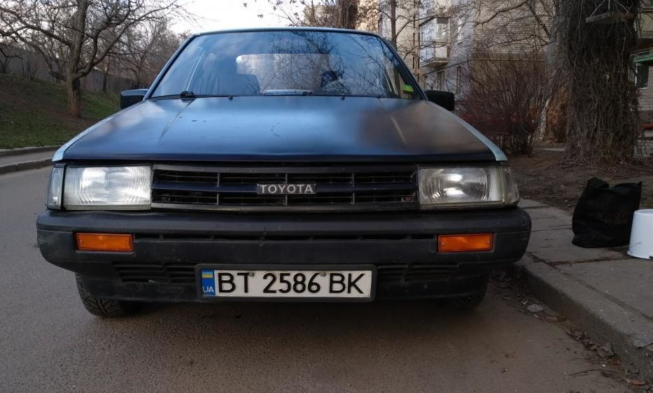 Продам Toyota Corolla E80 1987 года в Одессе