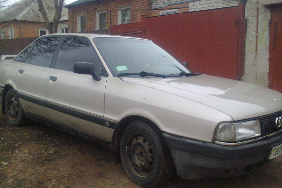 Продам Audi 80 1988 года в Харькове