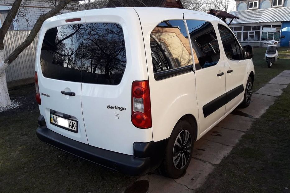 Продам Citroen Berlingo пасс. В9, 1.6 HDI 2008 года в Киеве