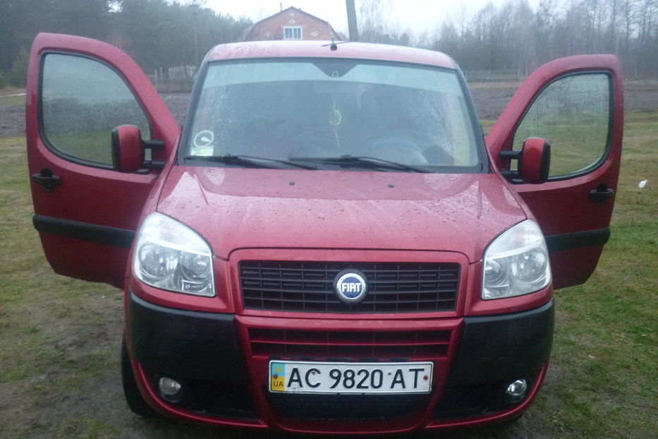 Продам Fiat Doblo пасс. 2007 года в Луцке