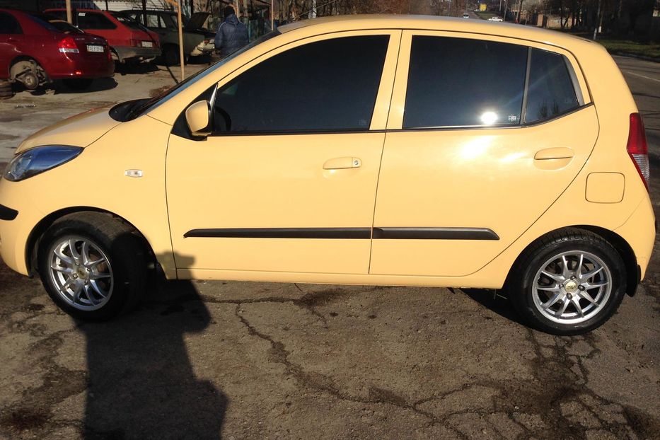 Продам Hyundai i10 2010 года в г. Синельниково, Днепропетровская область