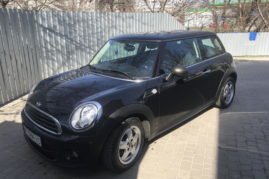 Продам MINI One 2012 года в Днепре