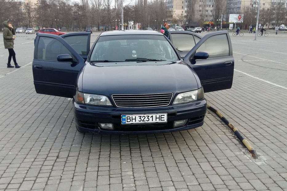 Продам Nissan Maxima 1995 года в Одессе