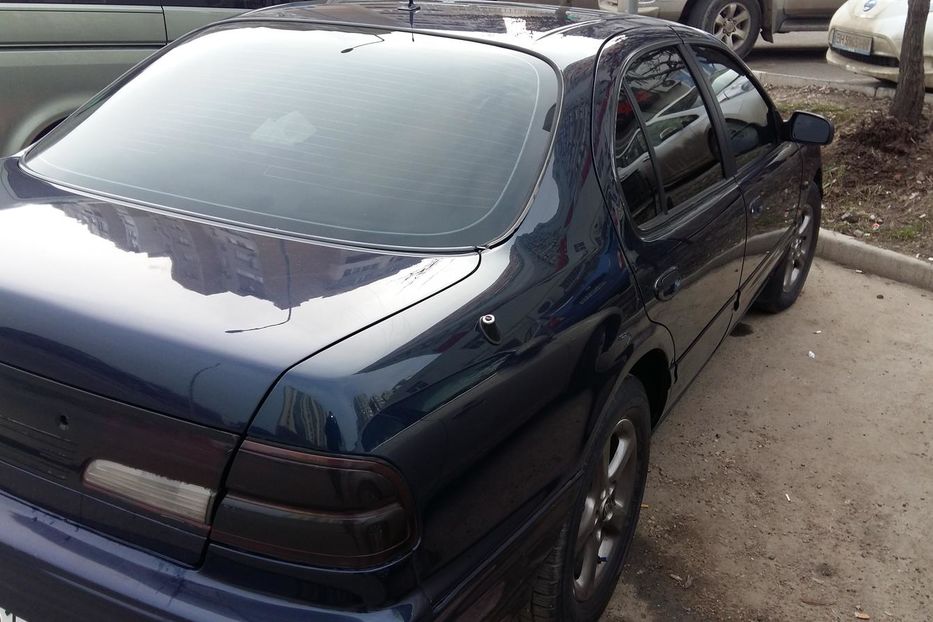 Продам Nissan Maxima 1995 года в Одессе