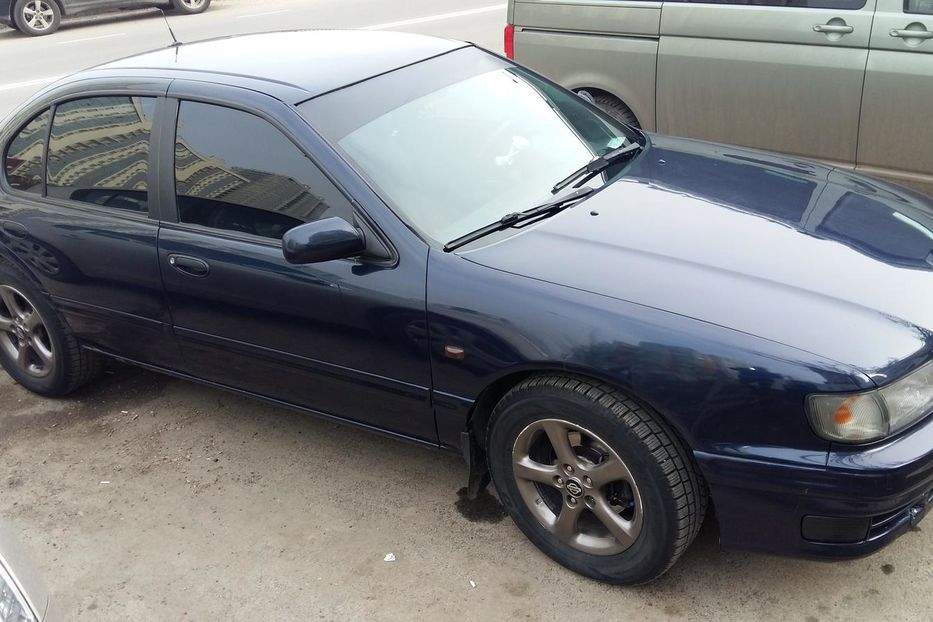 Продам Nissan Maxima 1995 года в Одессе