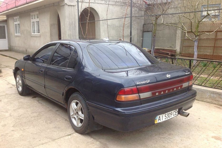 Продам Nissan Maxima 1996 года в г. Татарбунары, Одесская область