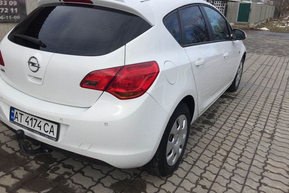 Продам Opel Astra J 2010 года в г. Калуш, Ивано-Франковская область