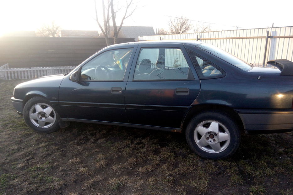 Продам Opel Vectra A 1989 года в г. Зеньков, Полтавская область
