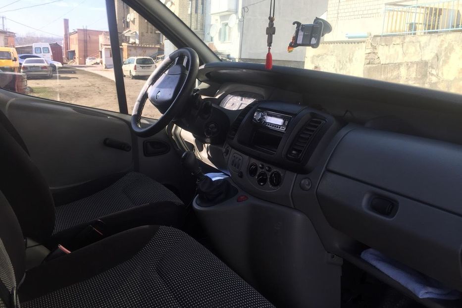 Продам Renault Trafic пасс. 2004 года в Виннице