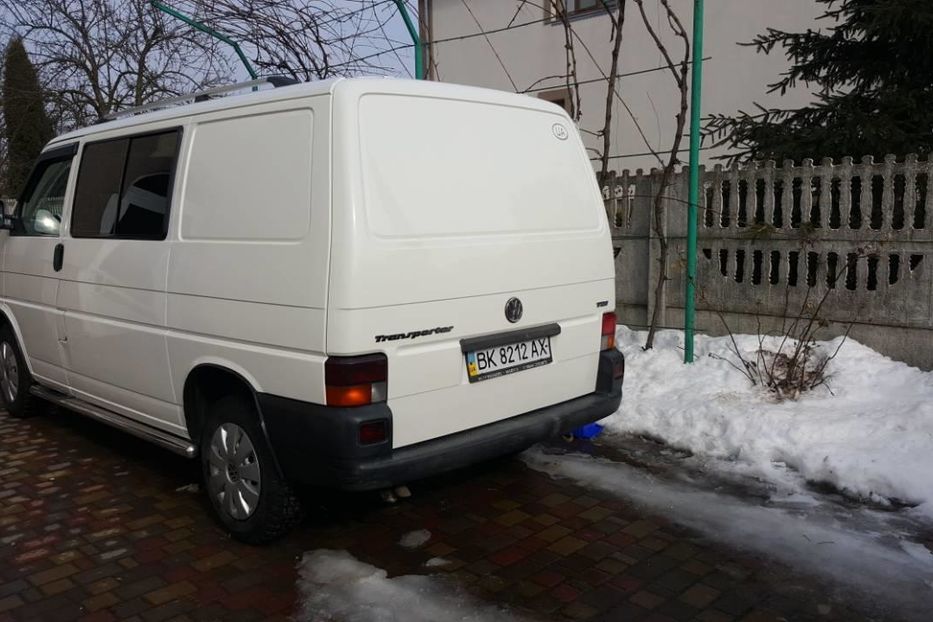 Продам Volkswagen T4 (Transporter) пасс. 2002 года в Ровно