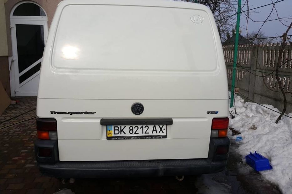 Продам Volkswagen T4 (Transporter) пасс. 2002 года в Ровно