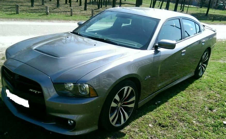 Продам Dodge Charger SRT 6.4HEMI 2012 года в Киеве