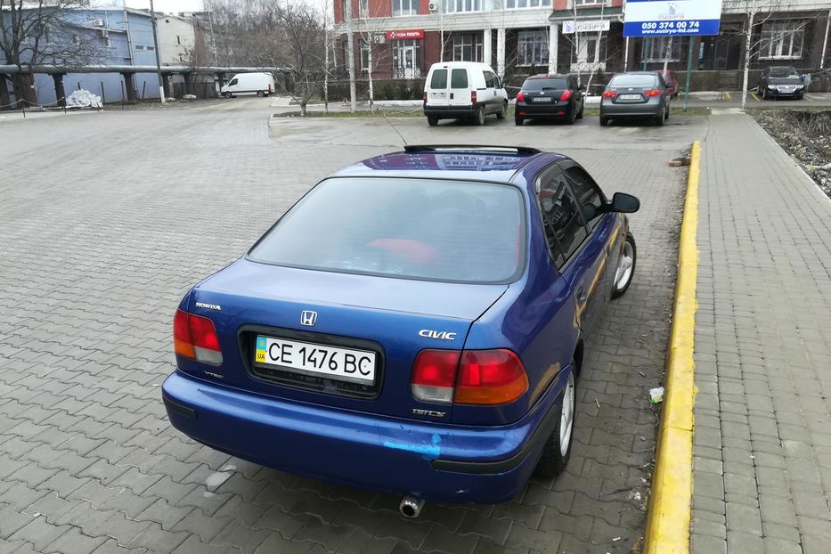 Продам Honda Civic 1998 года в Черновцах