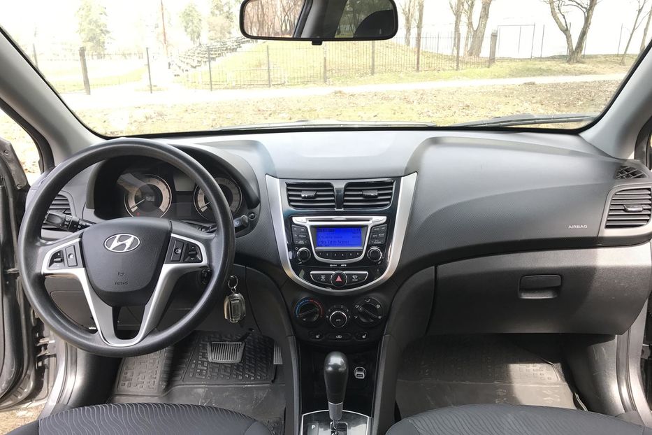 Продам Hyundai Accent  2012 года в Киеве