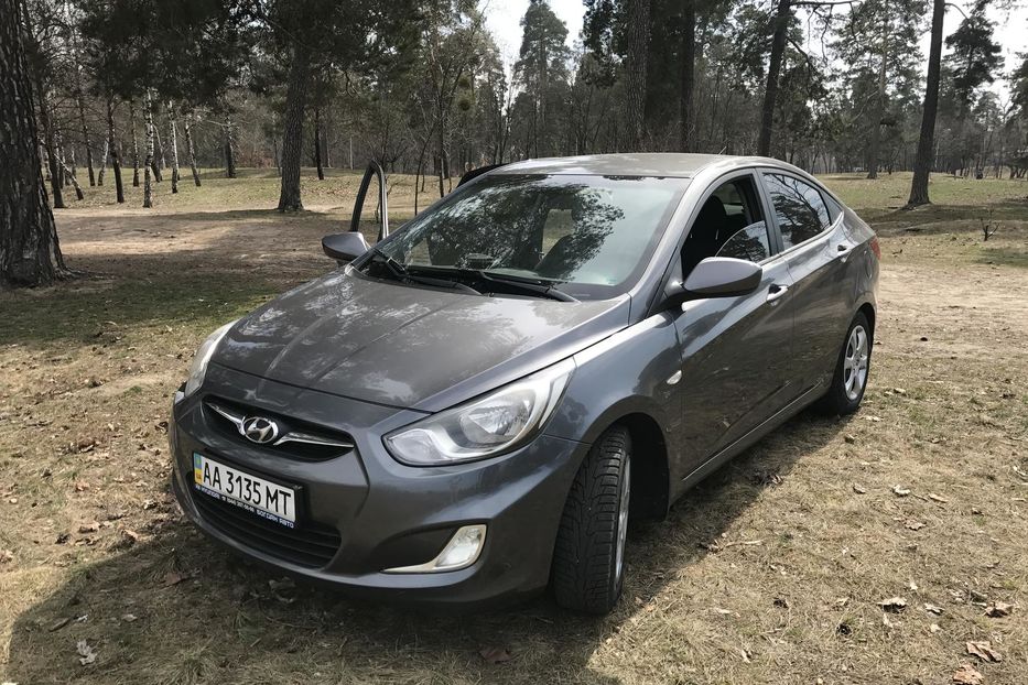 Продам Hyundai Accent  2012 года в Киеве