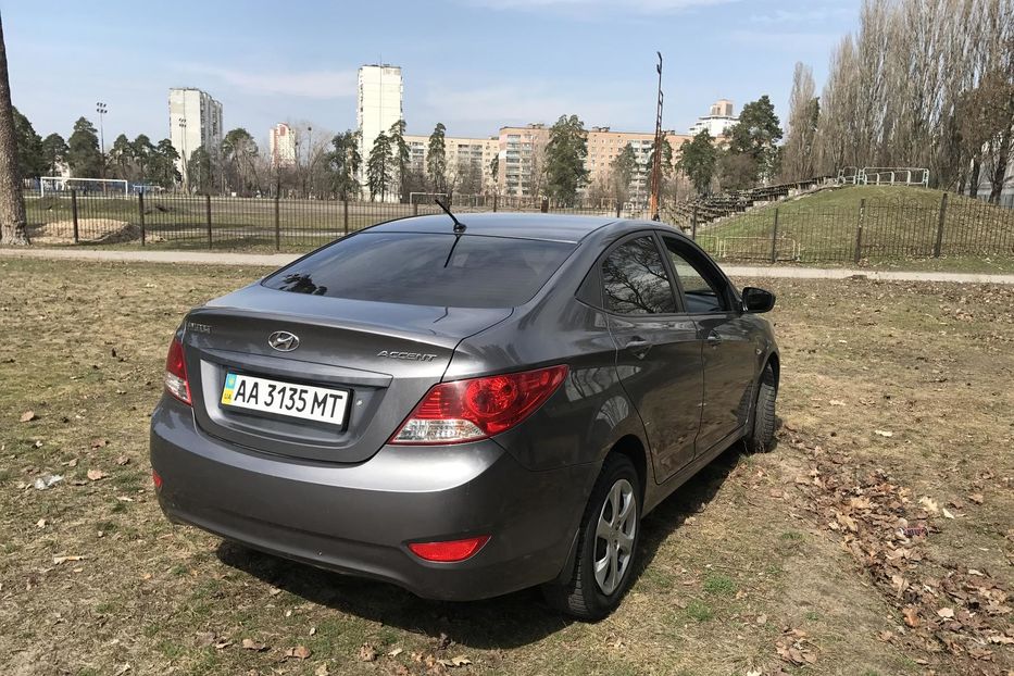 Продам Hyundai Accent  2012 года в Киеве