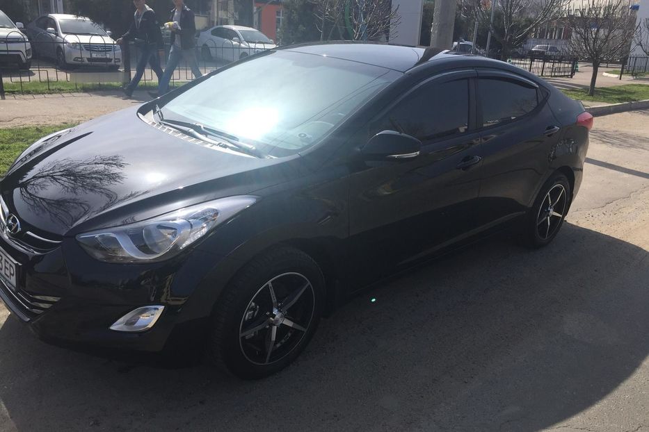 Продам Hyundai Elantra 2013 года в Одессе