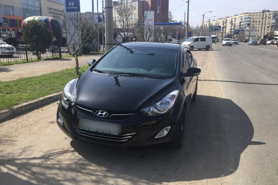 Продам Hyundai Elantra 2013 года в Одессе