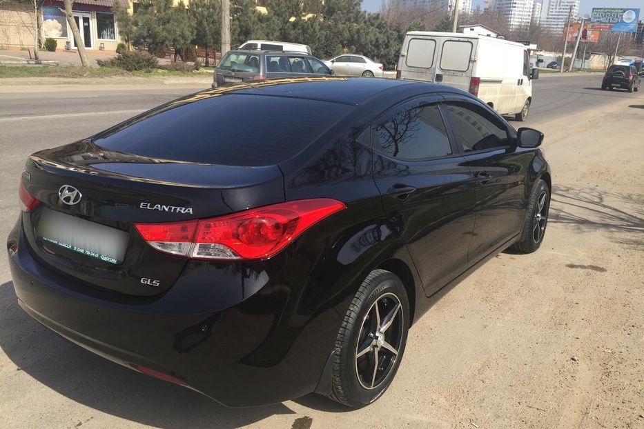 Продам Hyundai Elantra 2013 года в Одессе