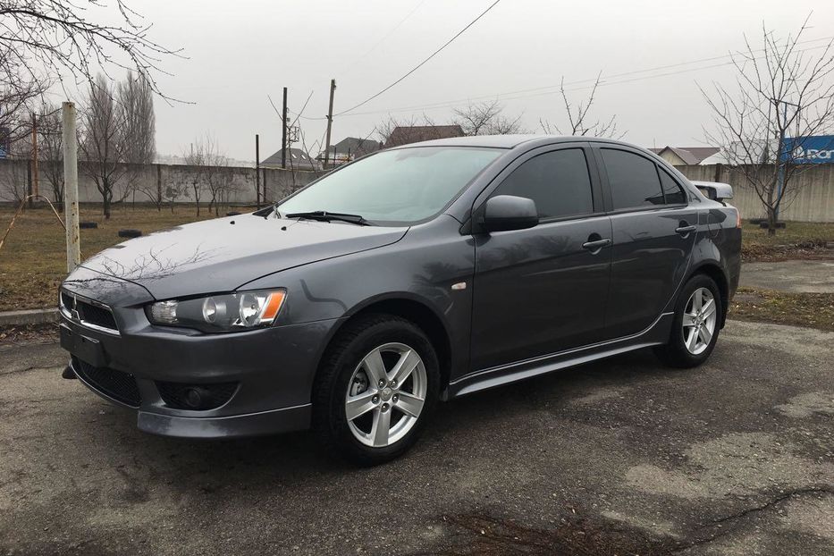 Продам Mitsubishi Lancer X 2010 года в Киеве