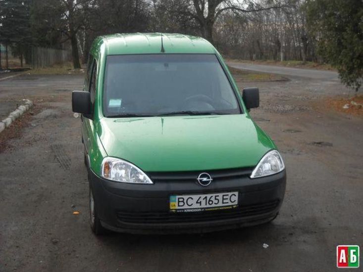 Продам Opel Combo пасс. 2010 года в г. Броды, Львовская область