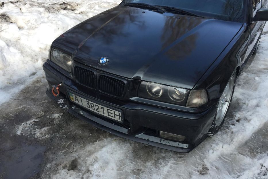 Продам BMW 325 1995 года в Киеве