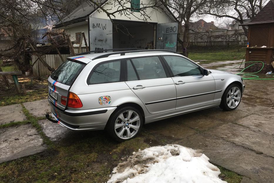 Продам BMW 330 2003 года в Черновцах