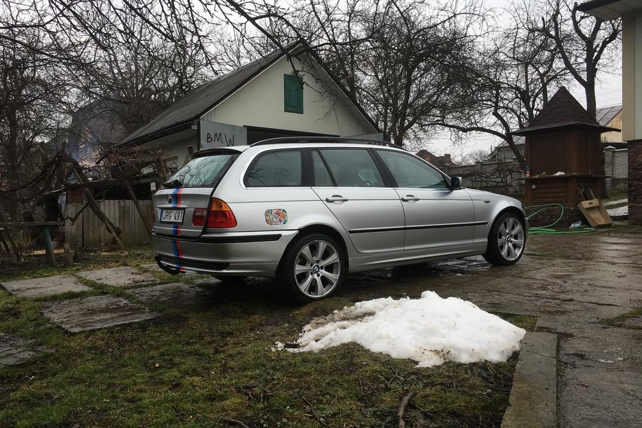 Продам BMW 330 2003 года в Черновцах