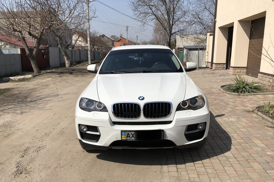 Продам BMW X6 2012 года в Харькове