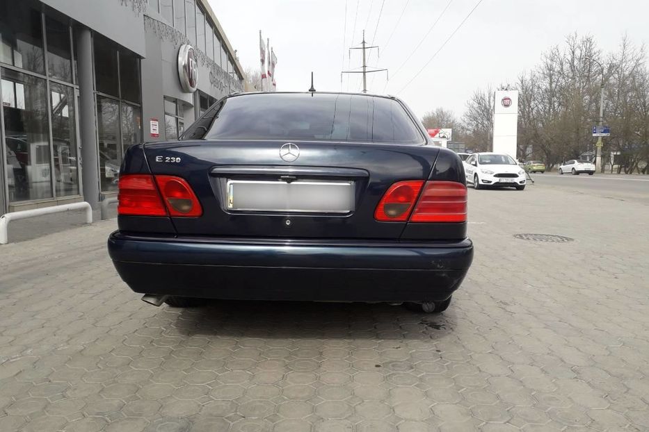 Продам Mercedes-Benz 210 E-230 W-210 klassic 1996 года в Херсоне