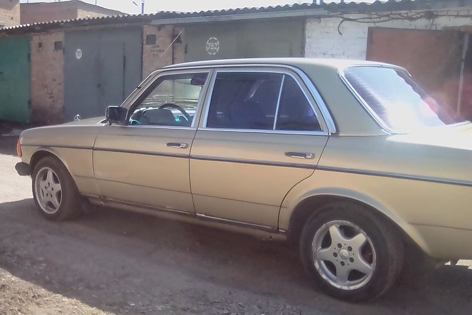 Продам Mercedes-Benz E-Class W 123 1980 года в г. Конотоп, Сумская область