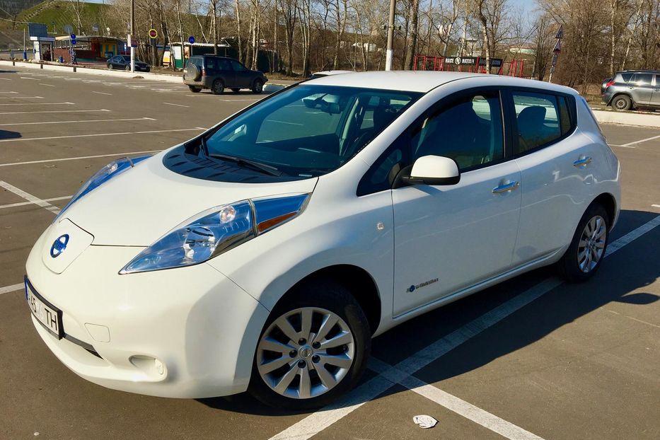 Продам Nissan Leaf S+  2015 года в Киеве