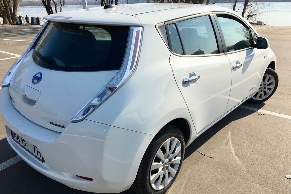 Продам Nissan Leaf S+  2015 года в Киеве