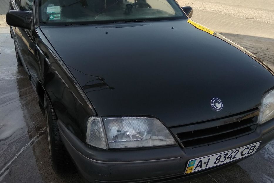 Продам Opel Omega А 1990 года в Киеве
