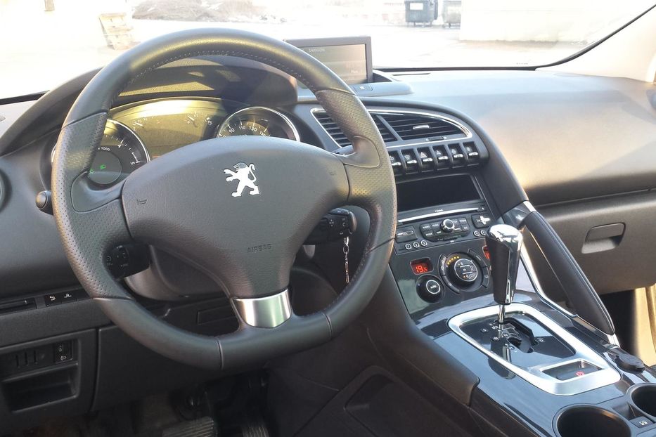 Продам Peugeot 3008 2.0 HDI  Panorama 2011 года в Ровно