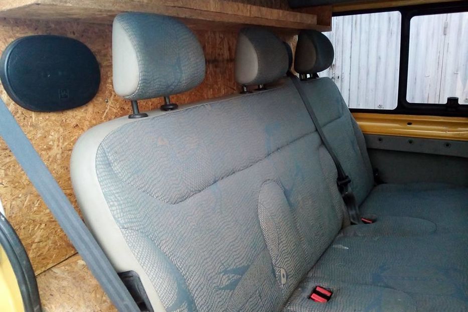 Продам Renault Trafic пасс. 2003 года в Ивано-Франковске