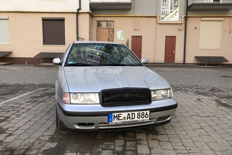 Продам Skoda Octavia 2000 года в Ивано-Франковске