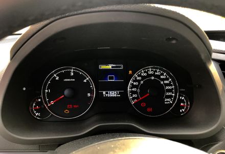 Продам Subaru Outback 2012 года в Львове