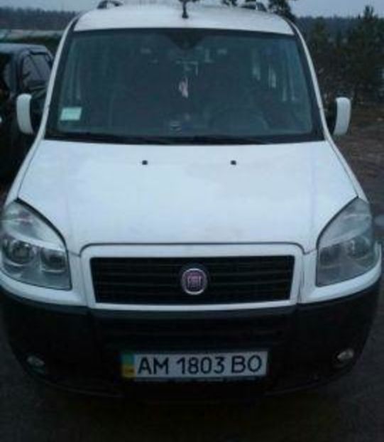 Продам Fiat Doblo пасс. 2009 года в Житомире