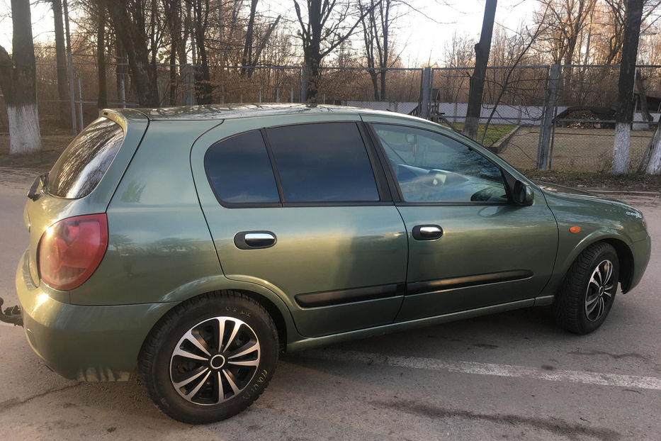 Продам Nissan Almera 2004 года в Черновцах