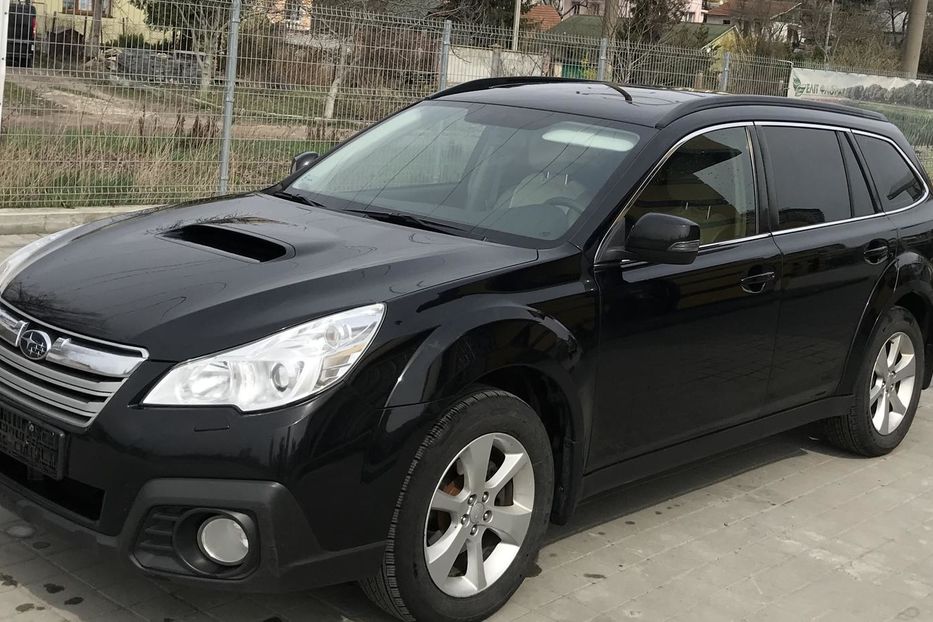 Продам Subaru Outback 2012 года в Львове