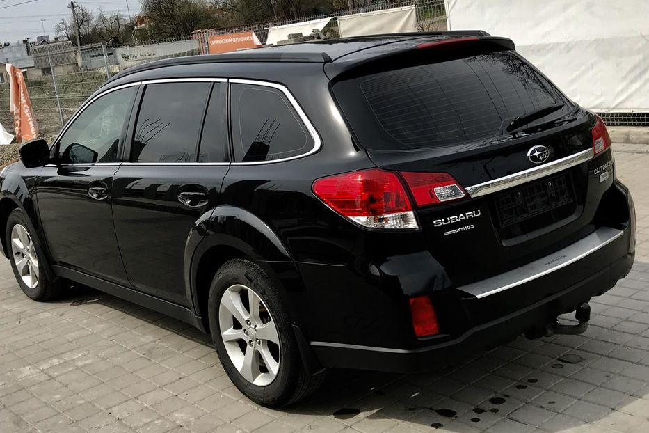 Продам Subaru Outback 2012 года в Львове