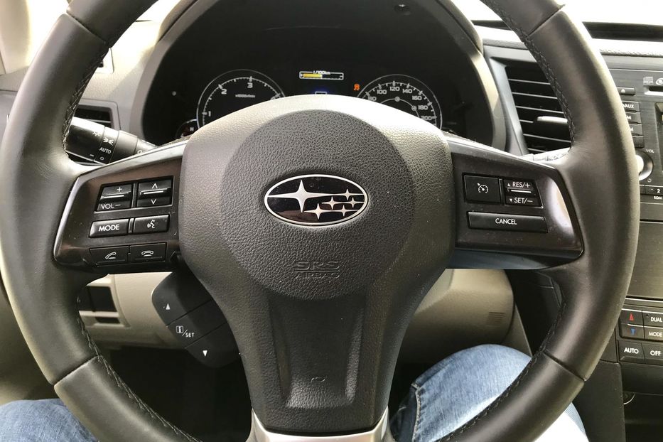 Продам Subaru Outback 2012 года в Львове